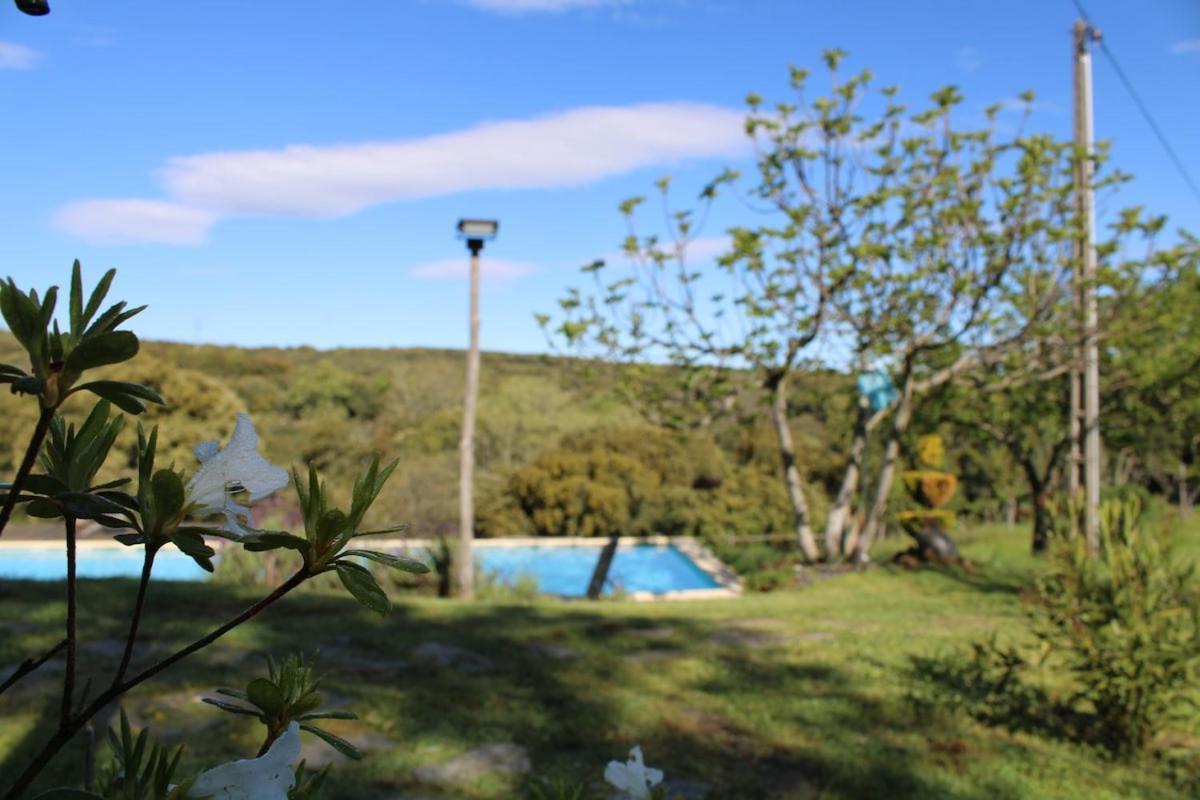Quinta Da Devesa -B2 Hotell Vinhais Eksteriør bilde